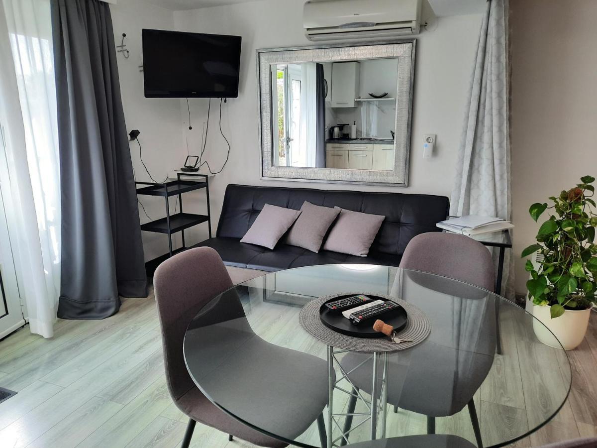 Apartments Anita Crikvenica Ngoại thất bức ảnh
